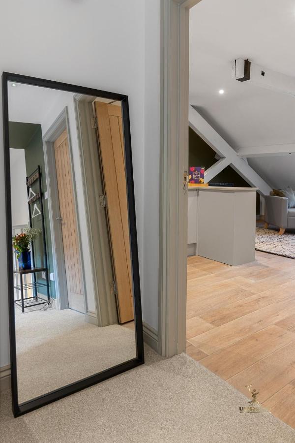 Luxe Courtyard Apartment For 4 Near Exeter City Centre Exteriör bild