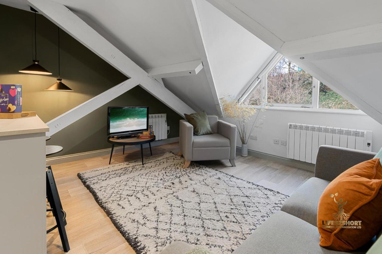 Luxe Courtyard Apartment For 4 Near Exeter City Centre Exteriör bild