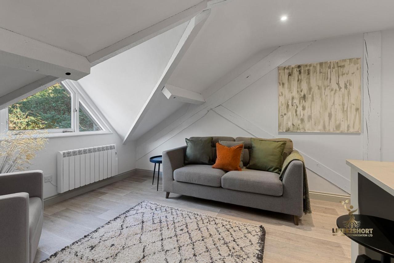 Luxe Courtyard Apartment For 4 Near Exeter City Centre Exteriör bild