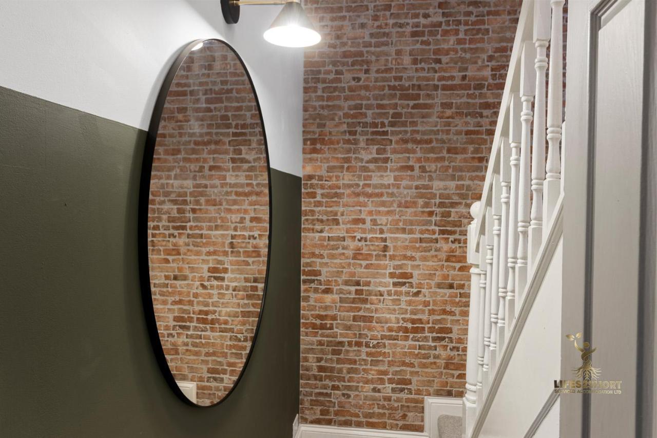 Luxe Courtyard Apartment For 4 Near Exeter City Centre Exteriör bild